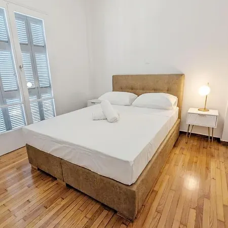 Apartment Divas Soul Athens
